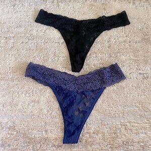 Soma Lace Thong Panties Bundle Black Blue 2 Pair Used: Large